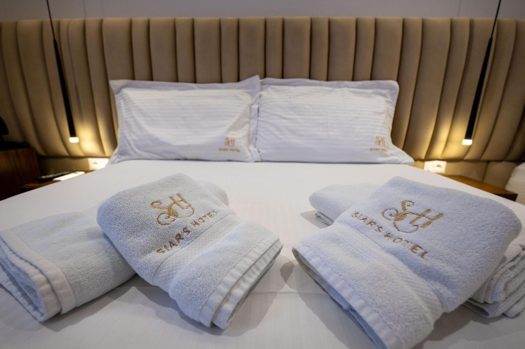 Guesthouse Siars Ksamil Ngoại thất bức ảnh